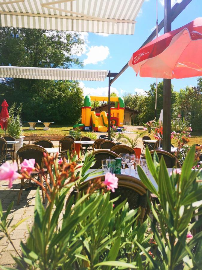 Camping Domaine De Mepillat Saint-Nizier-le-Bouchoux Экстерьер фото